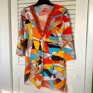 Joyous & Free. Three-quarter length sleeve embellished tunic. Size M